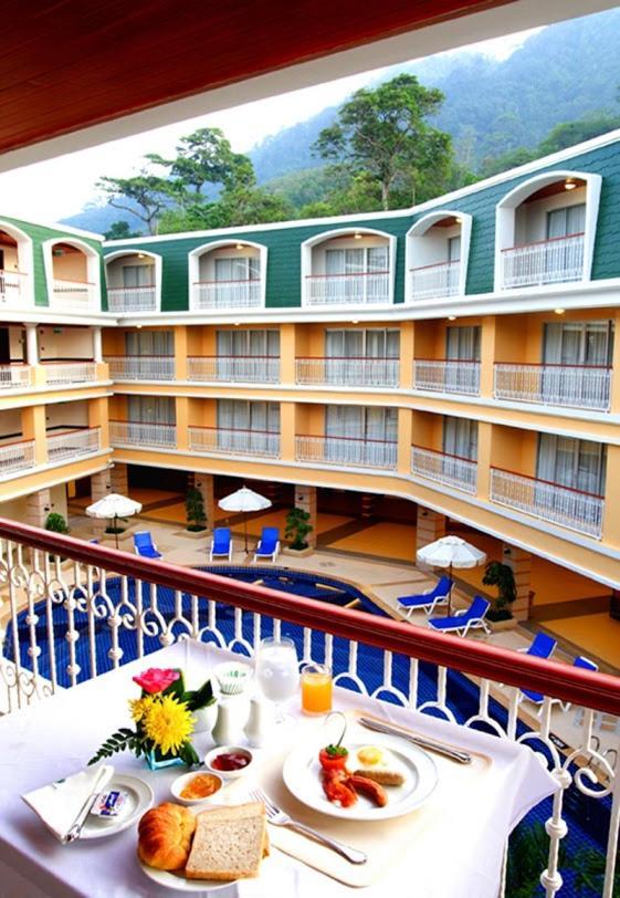 Kalim Resort Patong Buitenkant foto