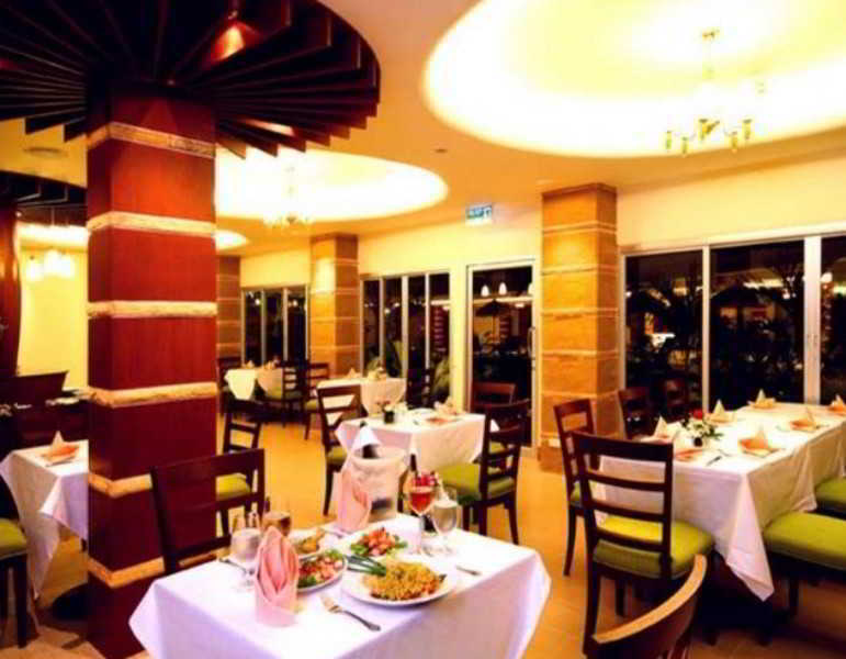 Kalim Resort Patong Buitenkant foto